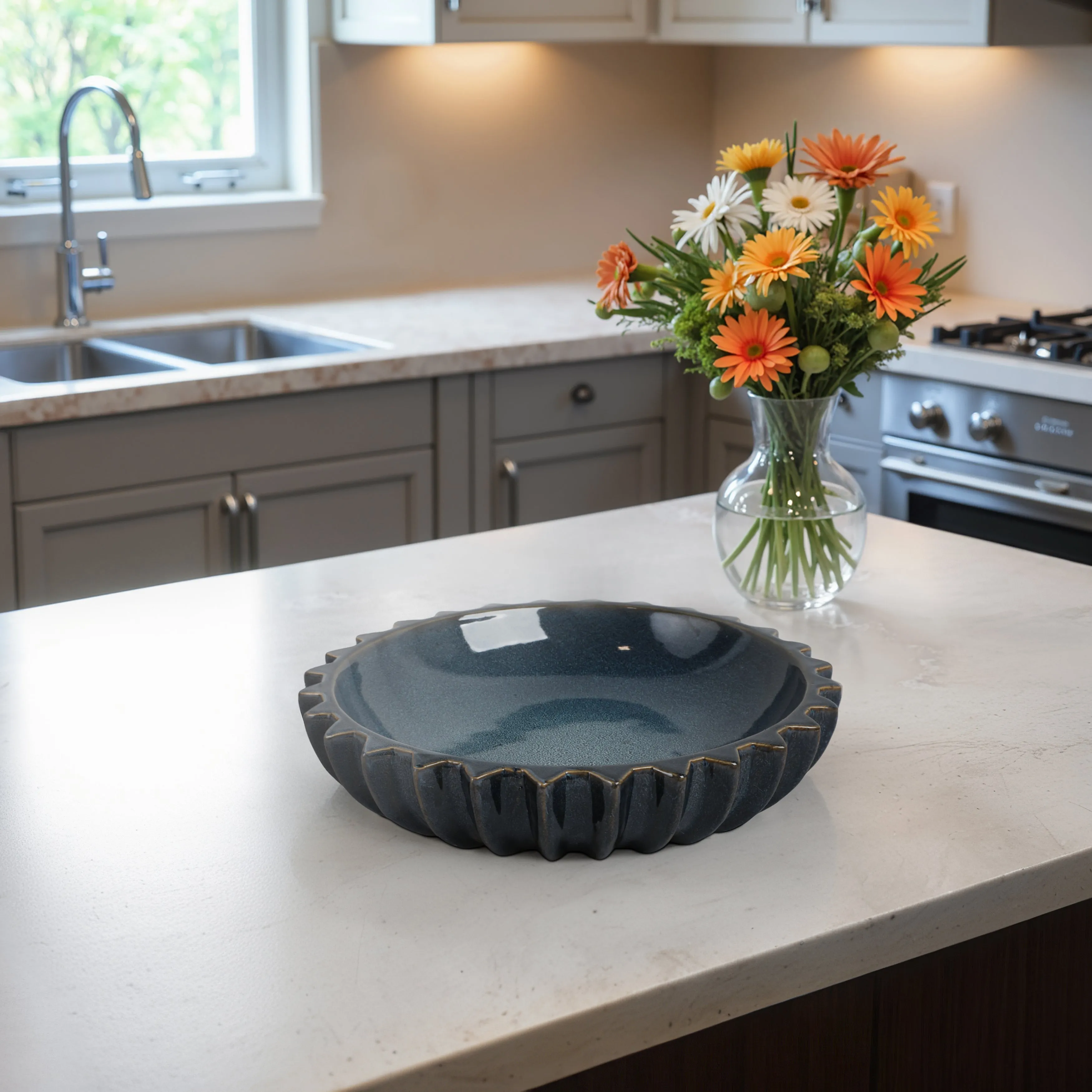 15" Pella Blue Cer Bowl