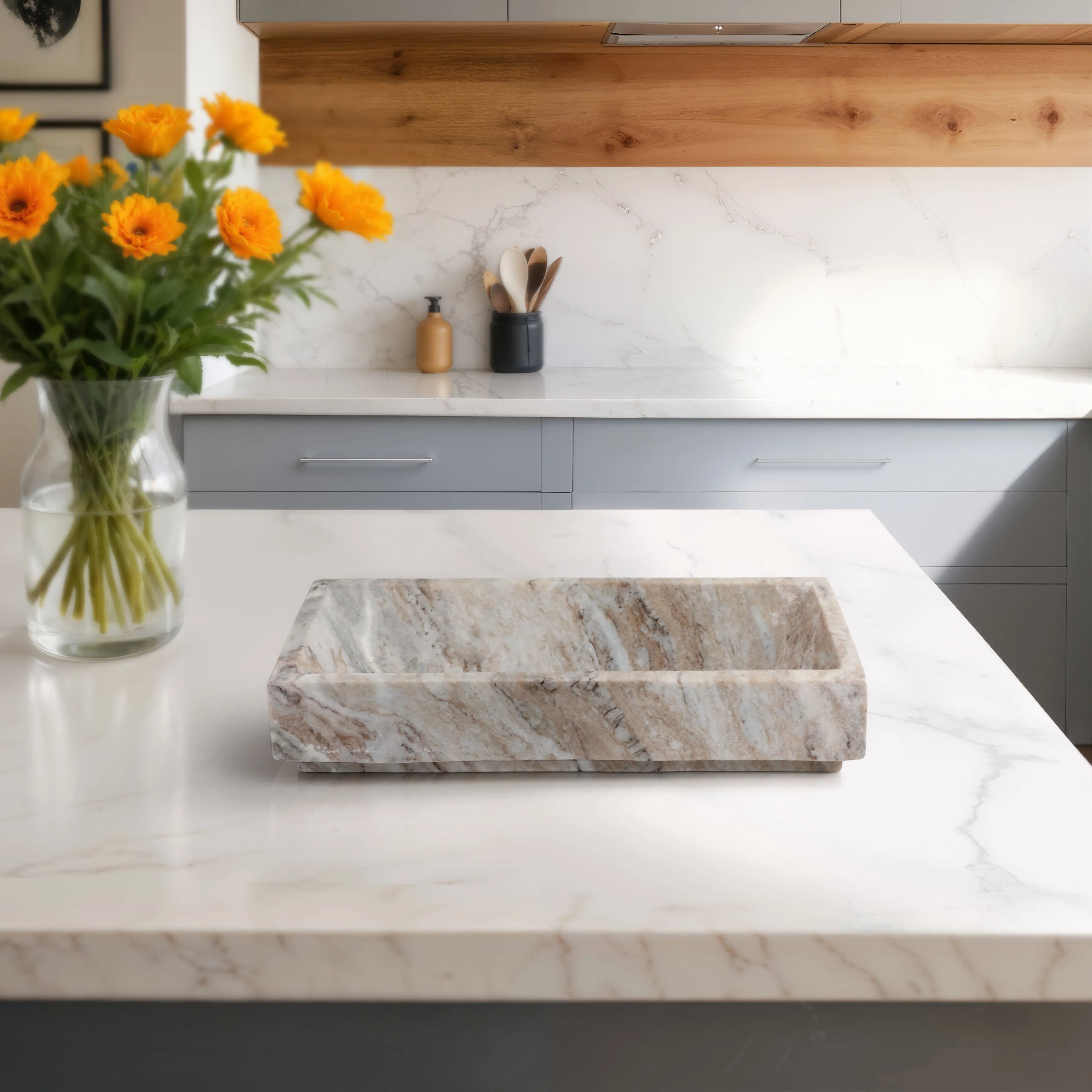 16" Dakota Marble Tray
