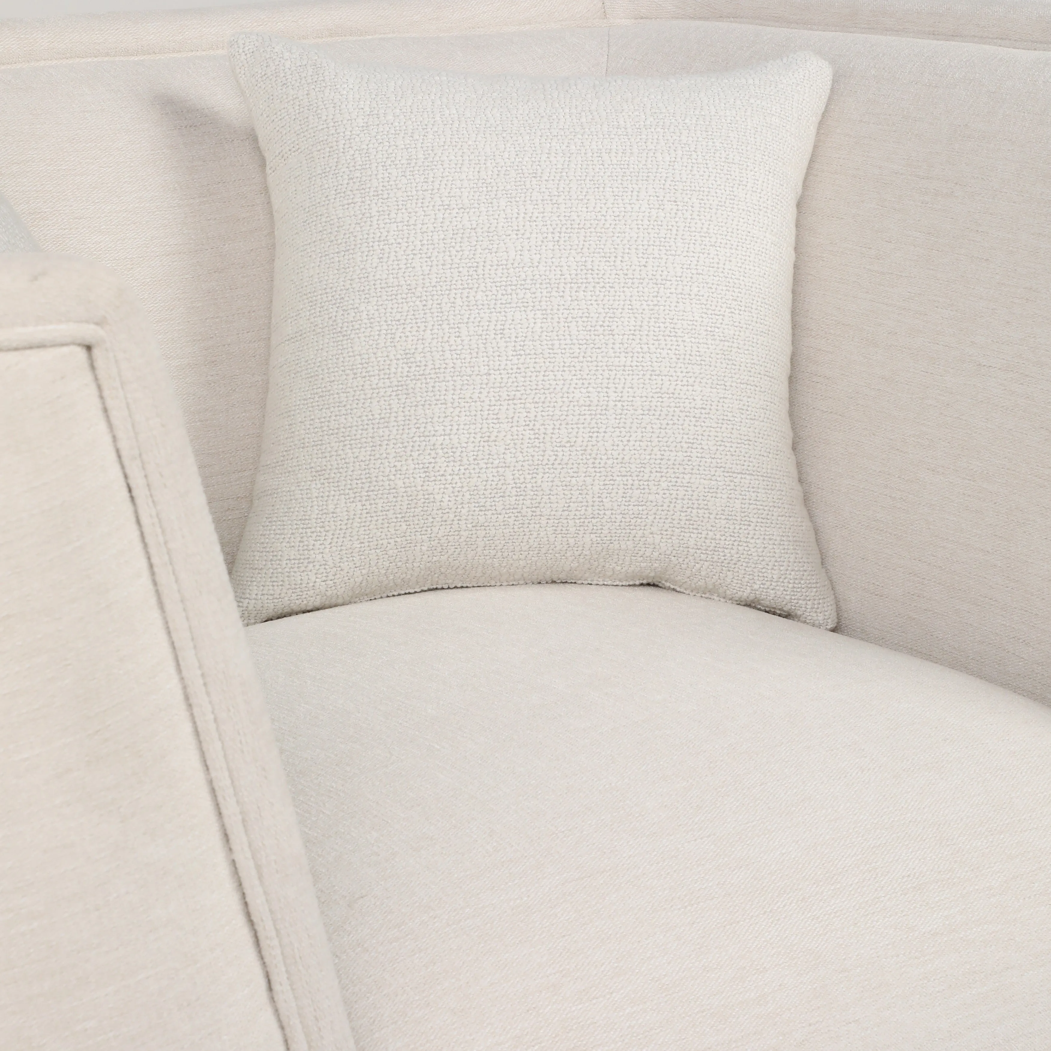 47" Preito Accent Chair, Ivory/beige