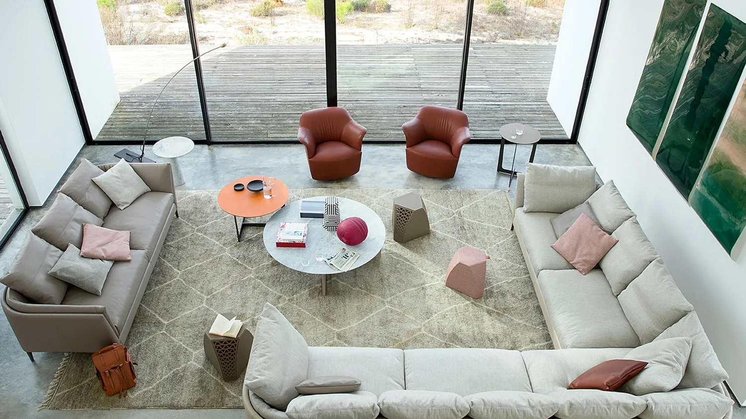 Aida Swivel Armchair