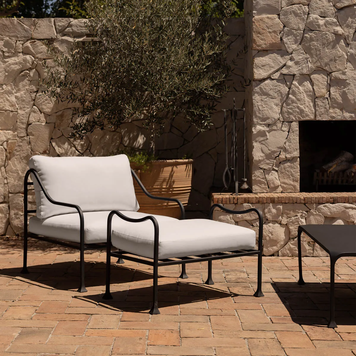 Allegra Ottoman