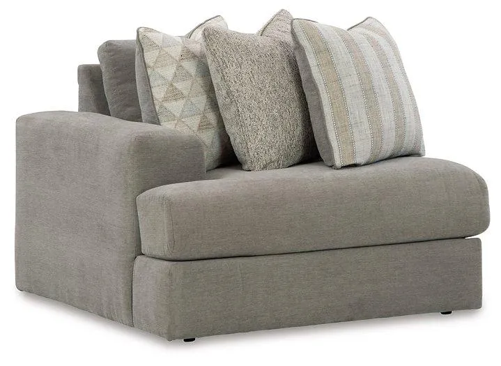Avaliyah Sectional Sofa