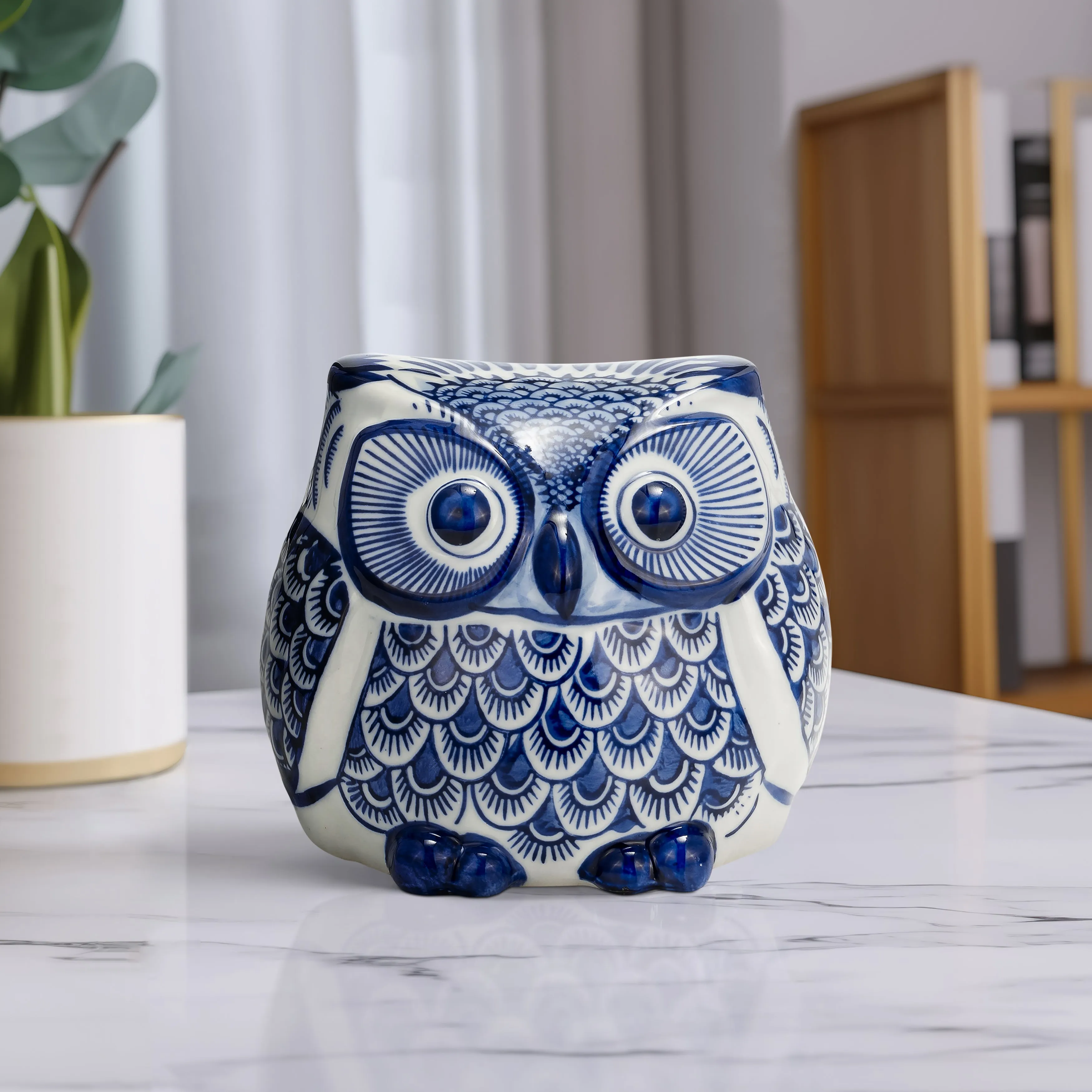 CER, 5"H CHINOISERIE OWL, BLUE/WHITE