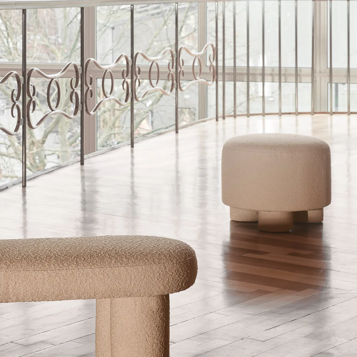 Faith Boucle Ottoman