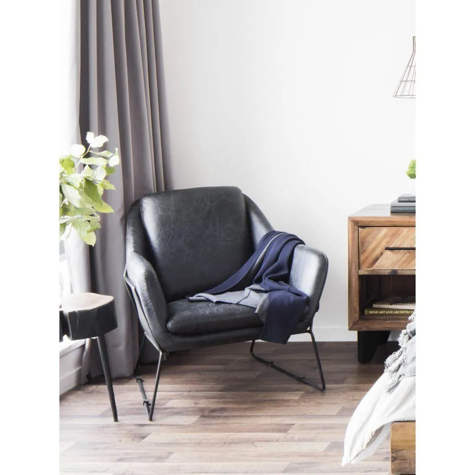 Greer Club Chair Onyx Black Leather