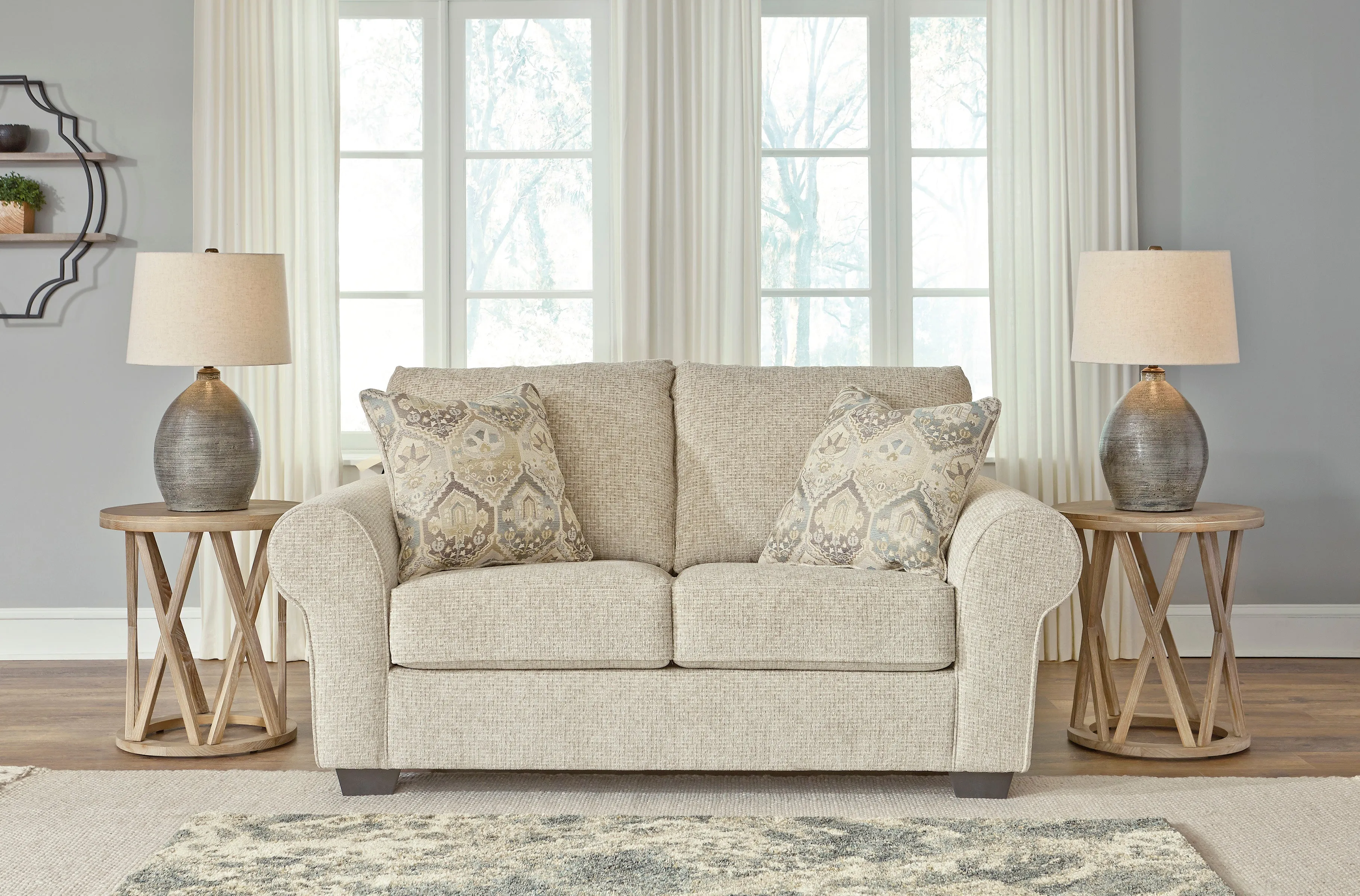 LOVE SEAT