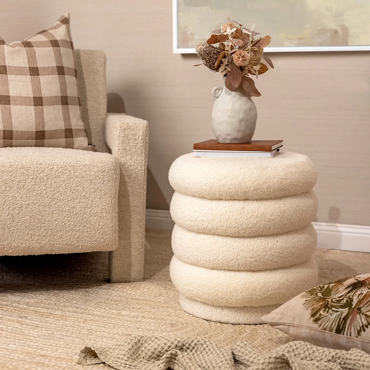 Lucia Round Boucle Ottoman