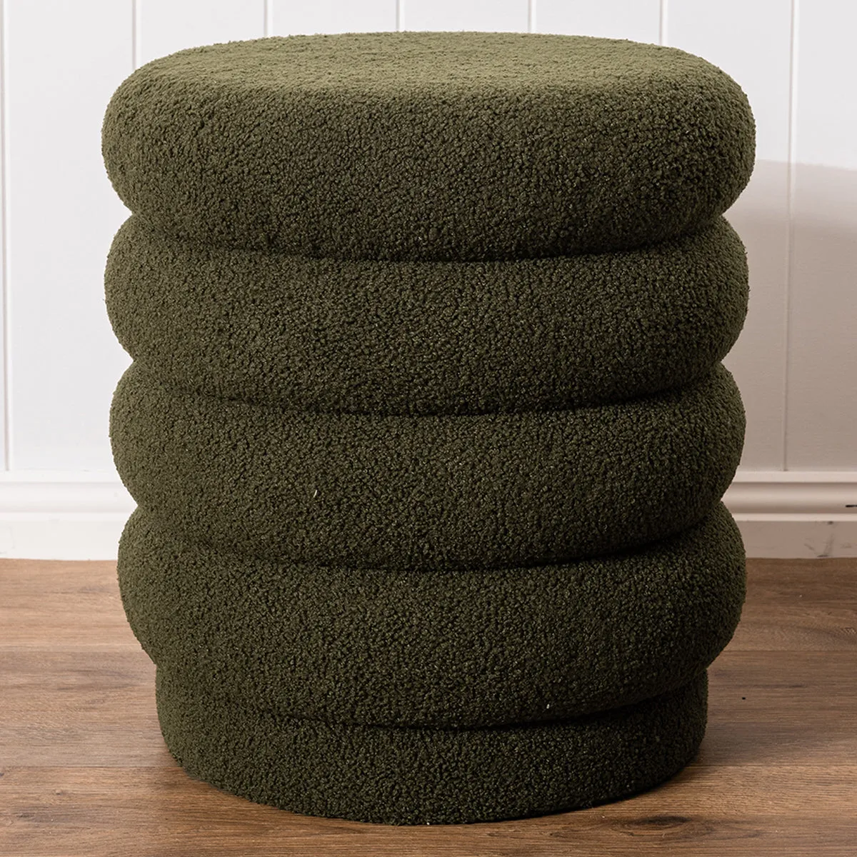 Lucia Round Boucle Ottoman