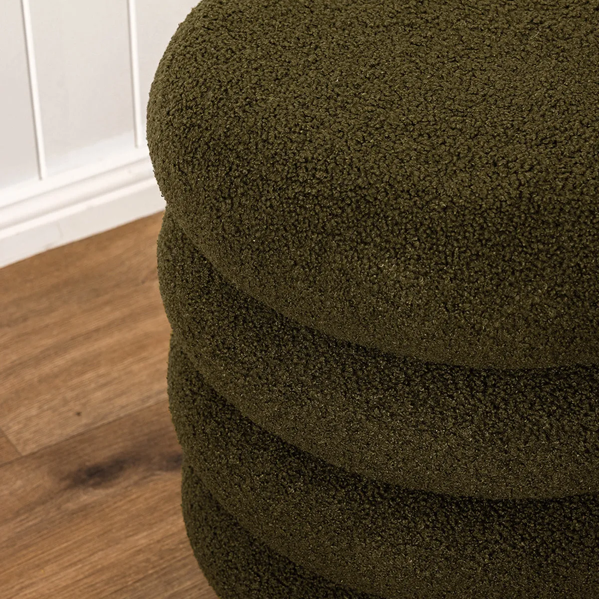 Lucia Round Boucle Ottoman