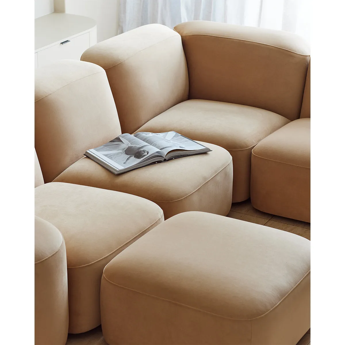 Muse Ottoman (Malibu)