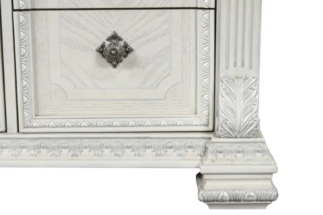 Promenade Chest
