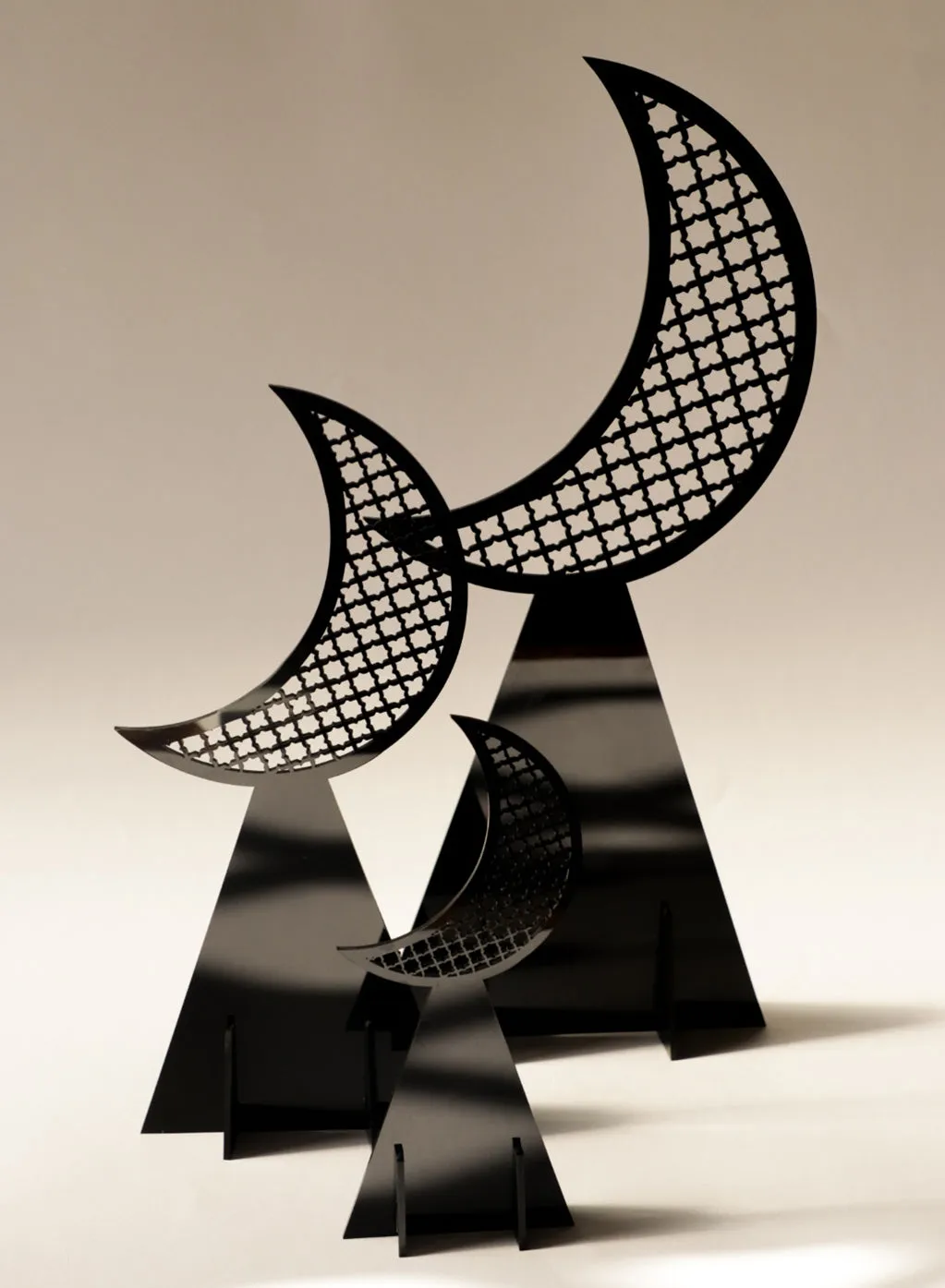 Set of 3 Acrylic Decor Stands in Ramadan Crescent Shape with Islamic Pattern