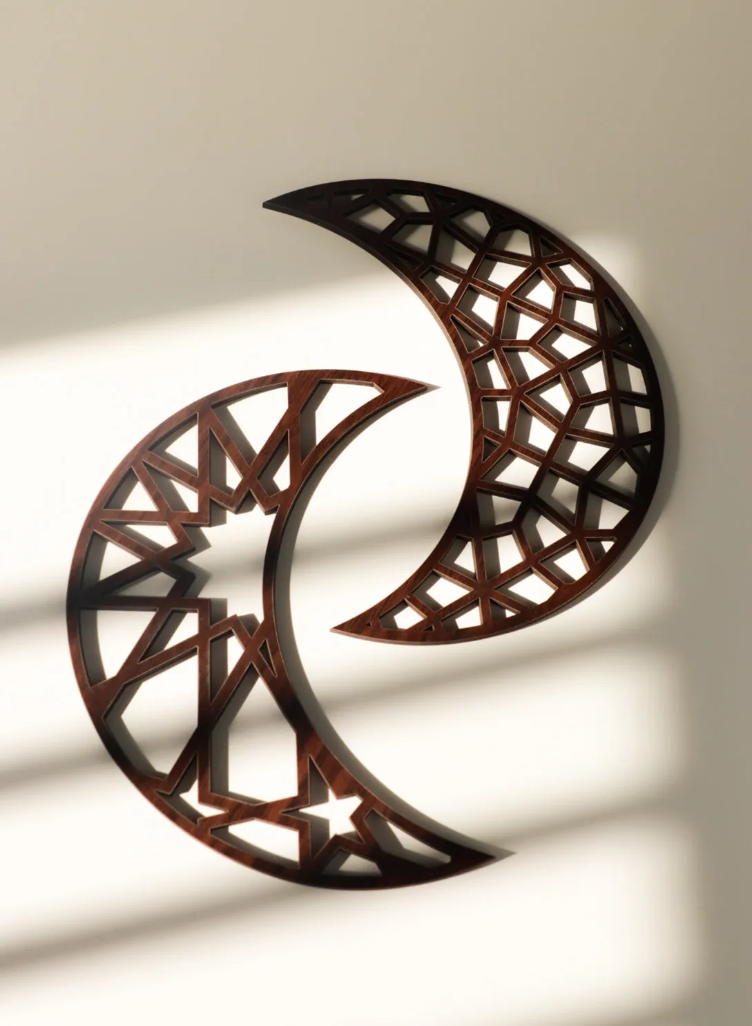 Set of 6 Wooden Coaster Decorations in Ramadan Crescent Shape with Islamic Patterns