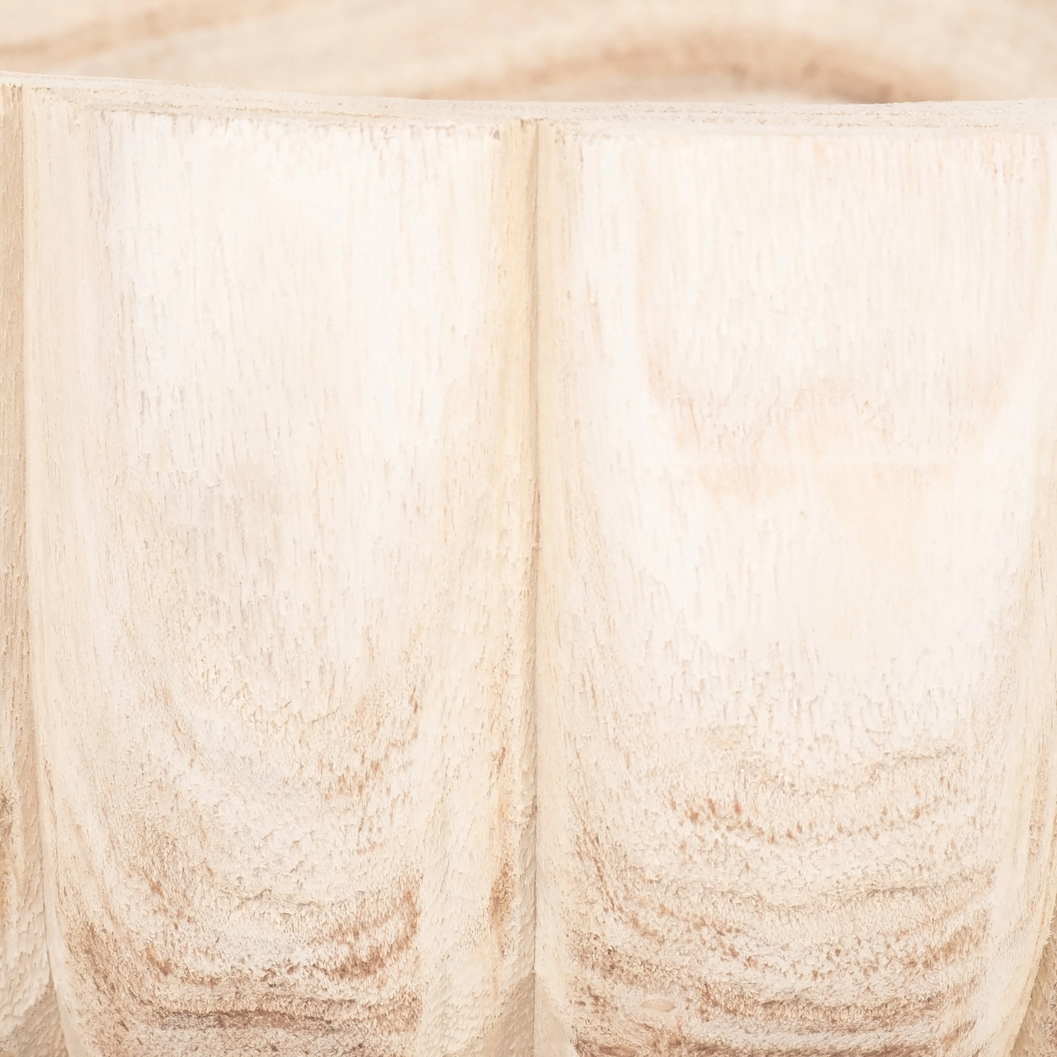 WOOD, 9" SCALLOPED BOWL, NATURAL